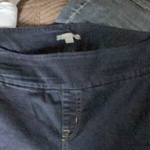 Women’s 28W Jeans New